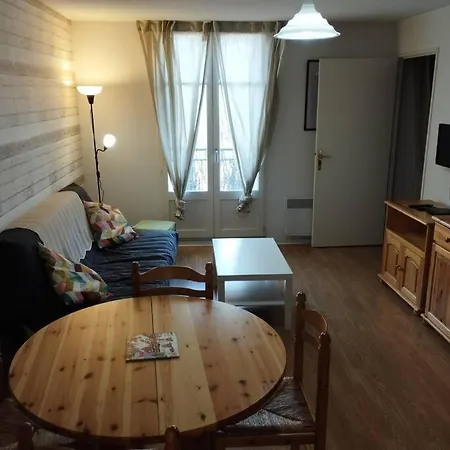 5 Personnes Centre De Luchon