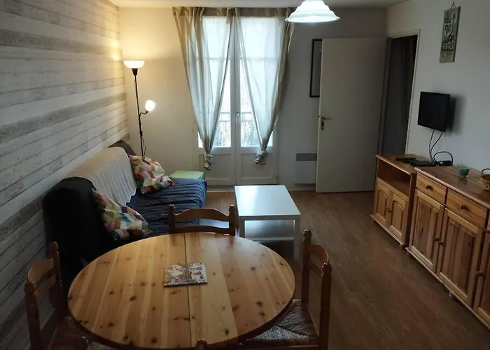 5 Personnes Centre De Luchon